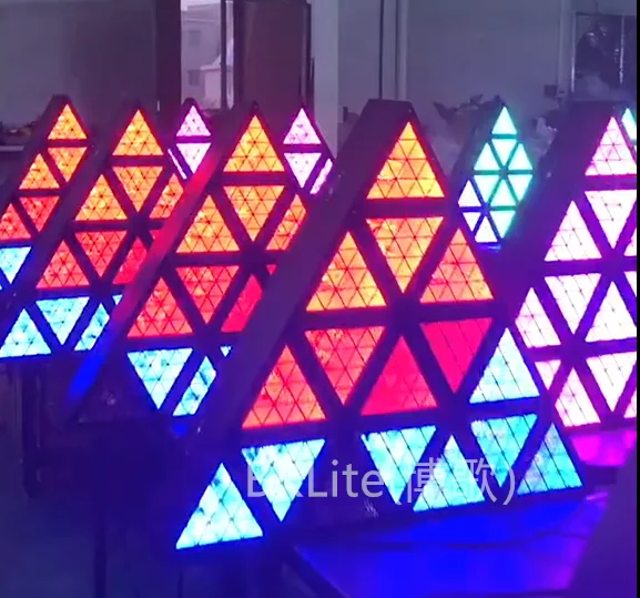 16x30W Golden Triangle Retro Matrix LED Stage Lights DJ Disco Background Light for Stunning Stage Effect