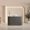 Gris oscuro