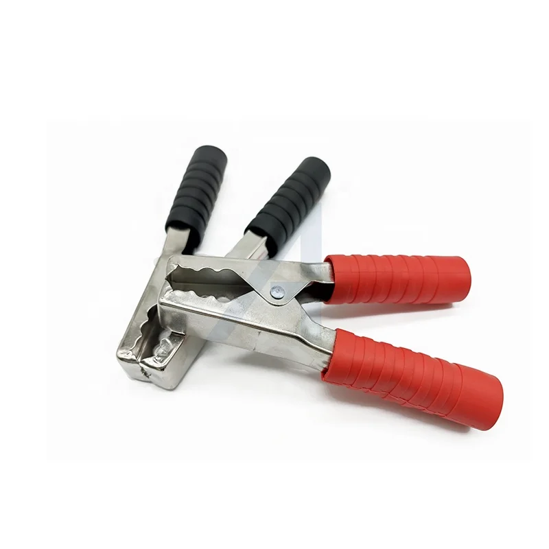 Зажим JIALUN для автомобильного зарядного устройства мощный никелевый зажим типа крокодил красный/черный 300