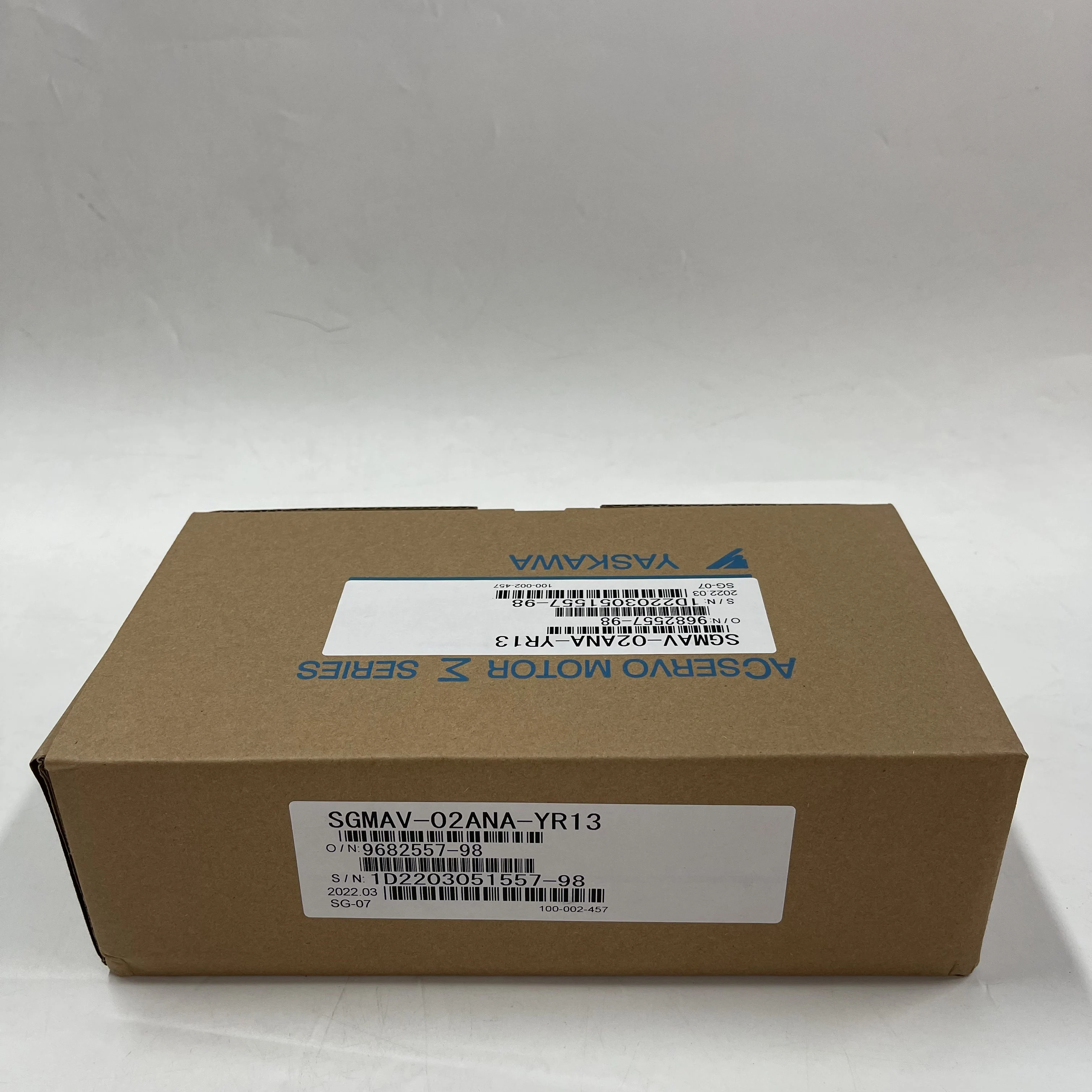 Yaskawa AC Servo Motor SGMAV-02ANA-YR13 Yaskawa AC Servo Motor SGMAV-02ANA-YR13