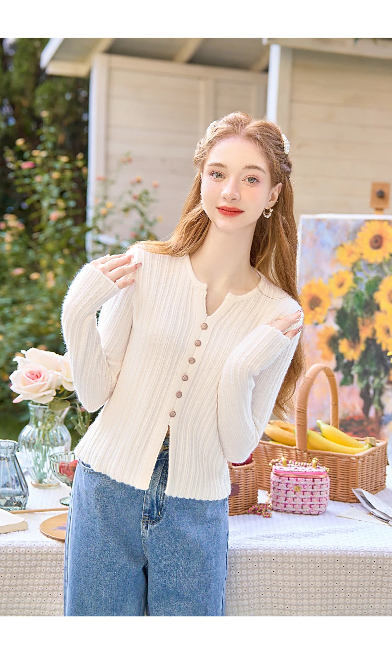 Women's Spring Autumn Sweet Apricot sweater Slim and chic inside match  Base top sweater