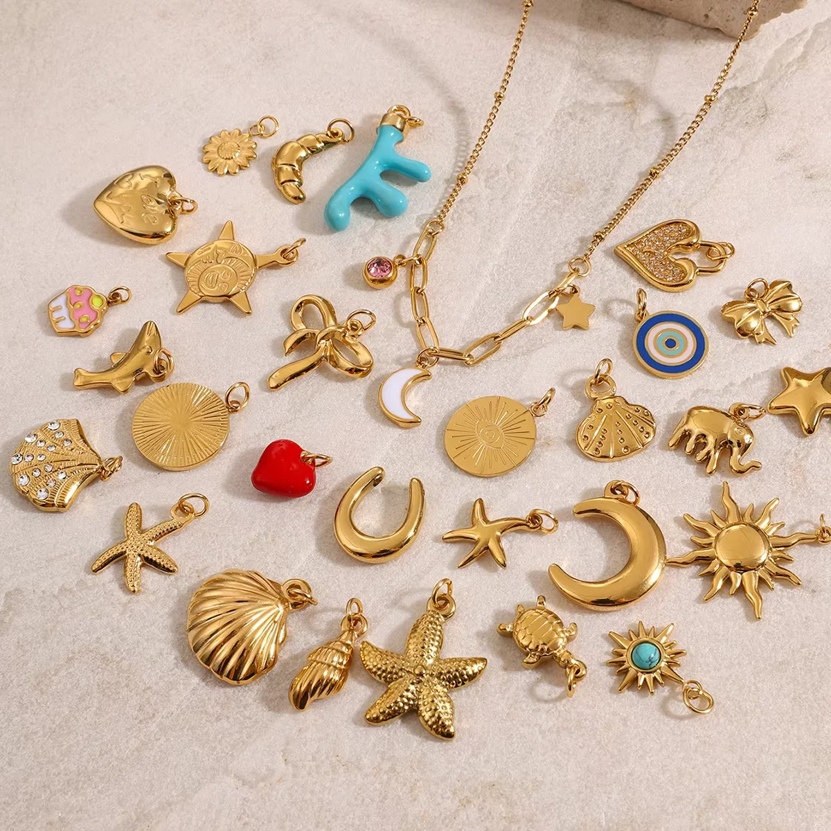 J&D Designer Custom Stainless Steel Jewelry Fashion Jewelry Pendant Gold Jewelry Suitable for Bracelet Making  DIY Charm