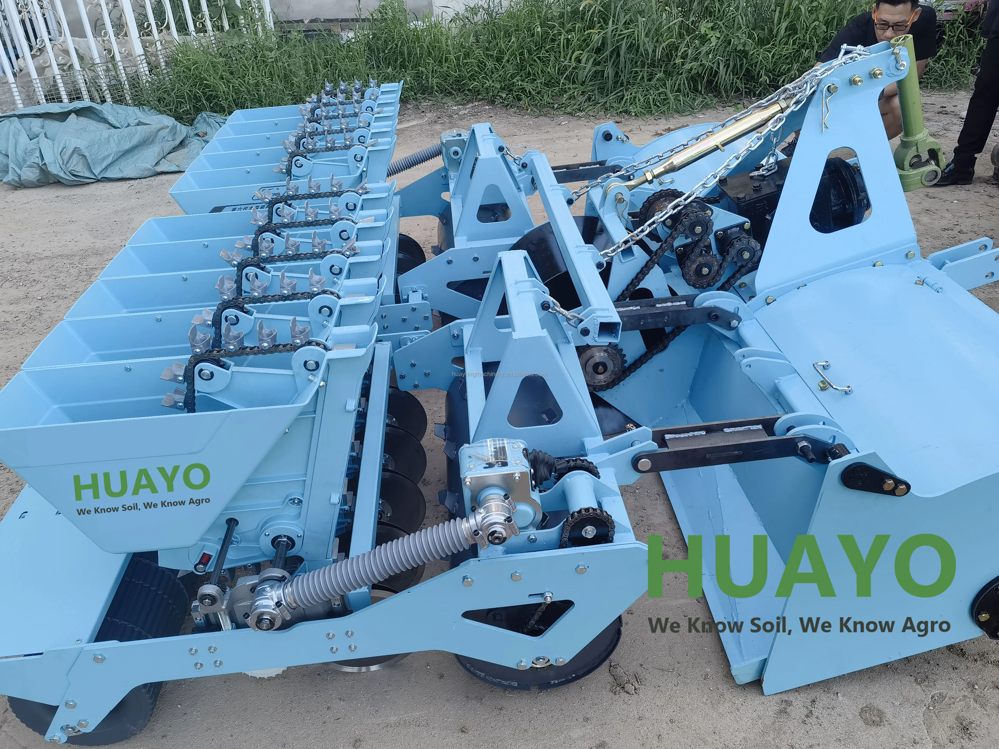 Tractor Driven Garlic Bulb Planter Machinery