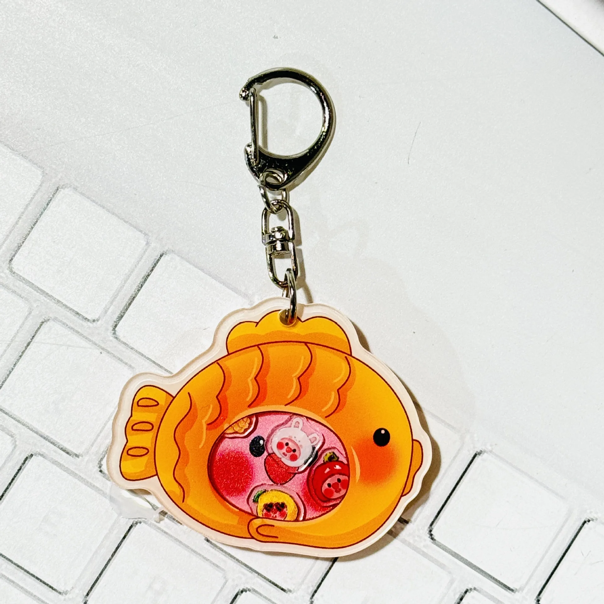 Popular design factory direct sales cartoon cute plastic shaker acrylic keychain custom factory