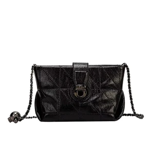 2026 Light Luxury Women's Silver Oil Wax PU Leather Crossbody Bag New Metal Chain Underarm Shoulder Fashion Trend Autumn/Winter