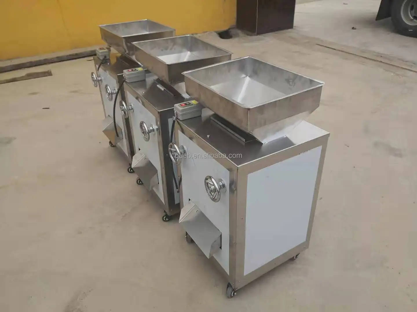Commercial Bean Chopper Cashew Nuts Peanut Cutting Machine Macadamia ...