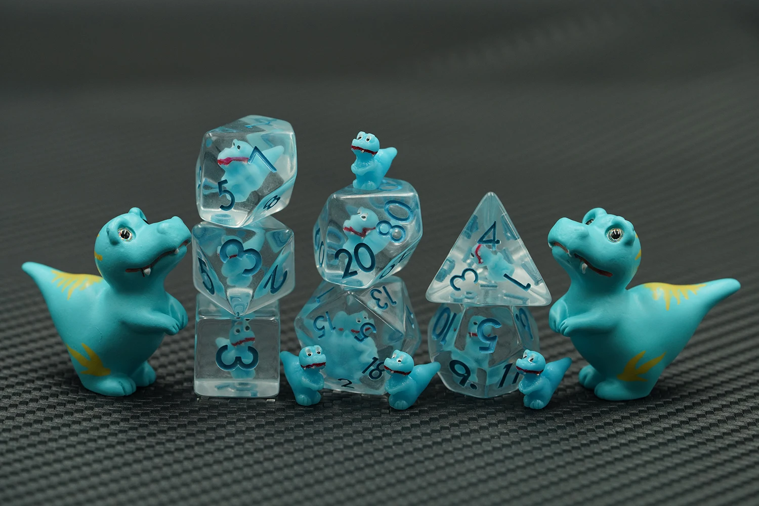 16mm DND Animal Dice Set 7pcs Cute Blue Polyhedral Inside D&D Dice Set for Dungeons and Dragons Dice details