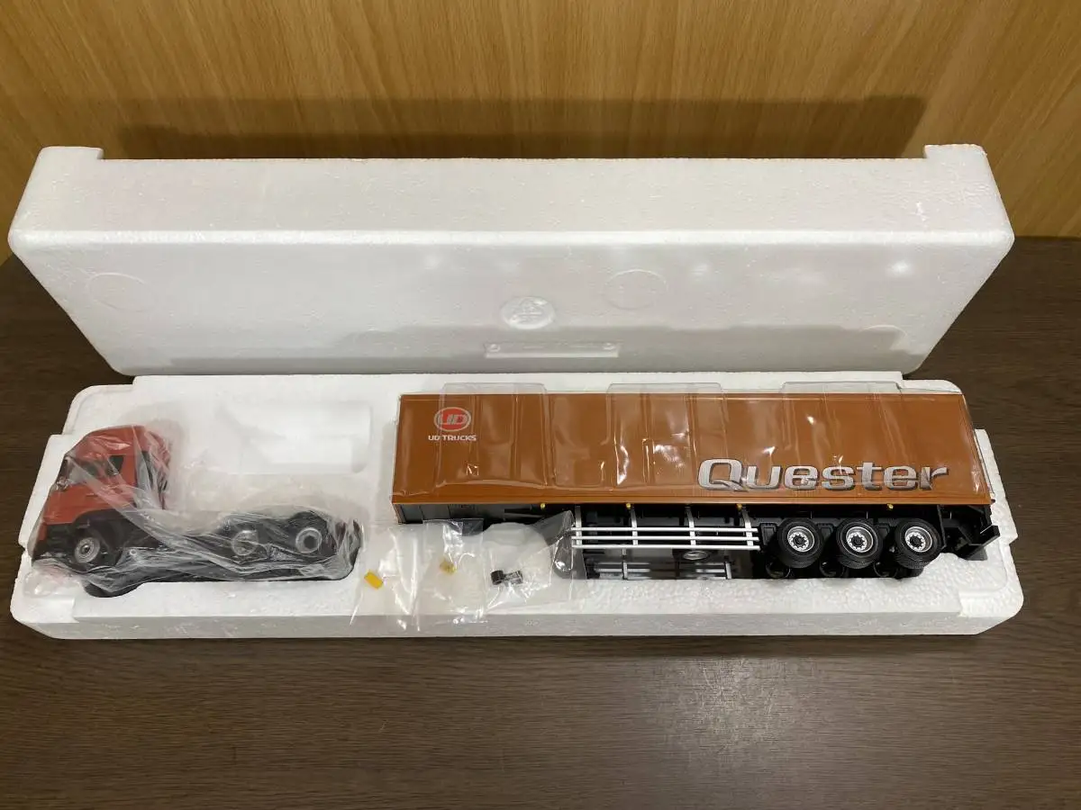 1 50 Scale Custom Factory Made Diecast Toy Container Truck Models