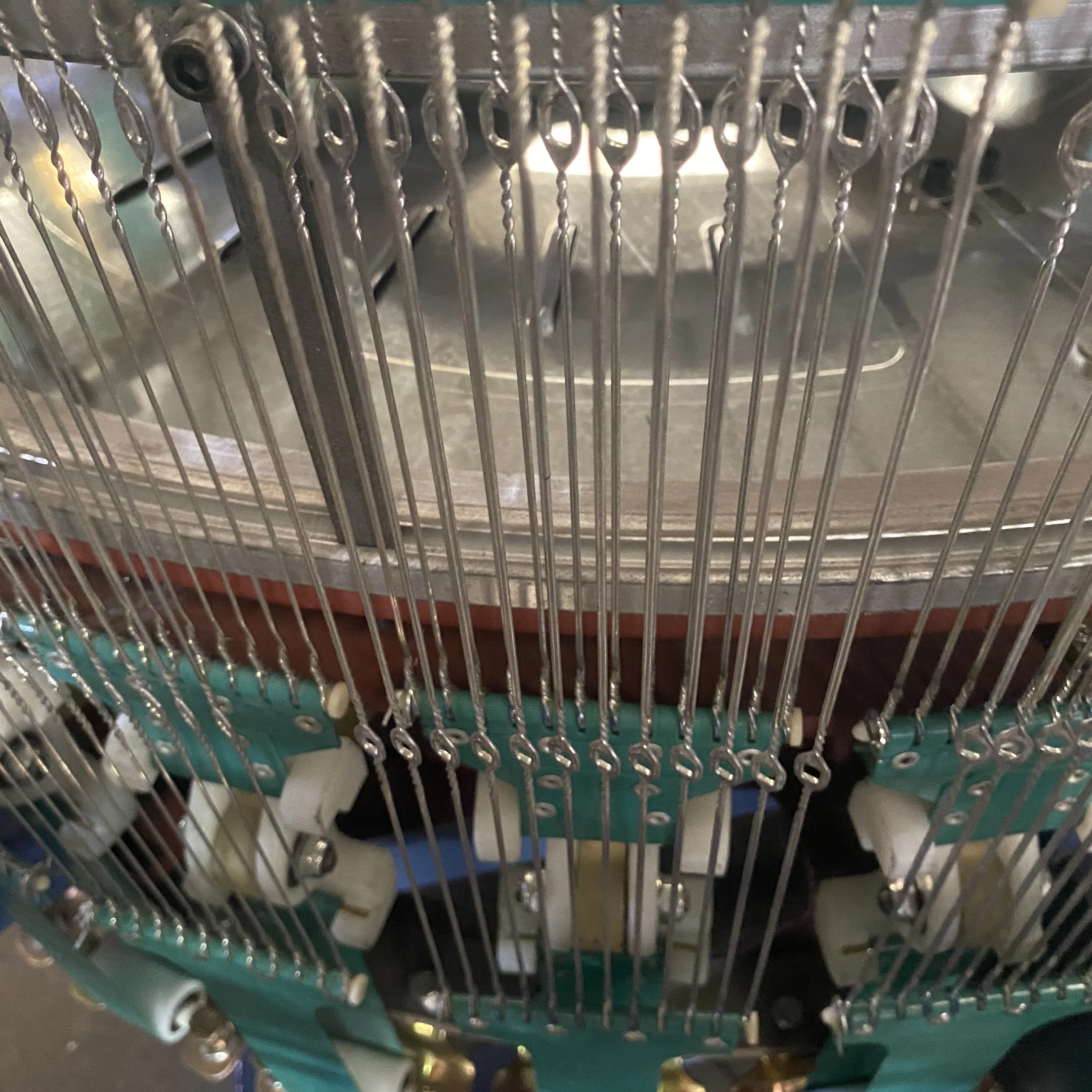 4 Shuttle Circular Loom Machine Spare Parts   Knitting Part  Green Belt Weaving the Wire and Thread