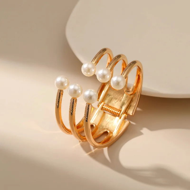 Hot in Europe and America Multilayer Irregular Semi Closed 18K Gold Pearl Wide Edge Bangle Bracelet for Woman