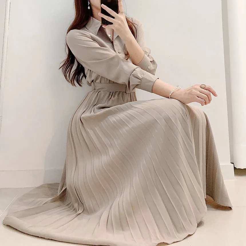 Wholesale New Fashion Women Pleated Long Dresses Lapel Shirt Dress