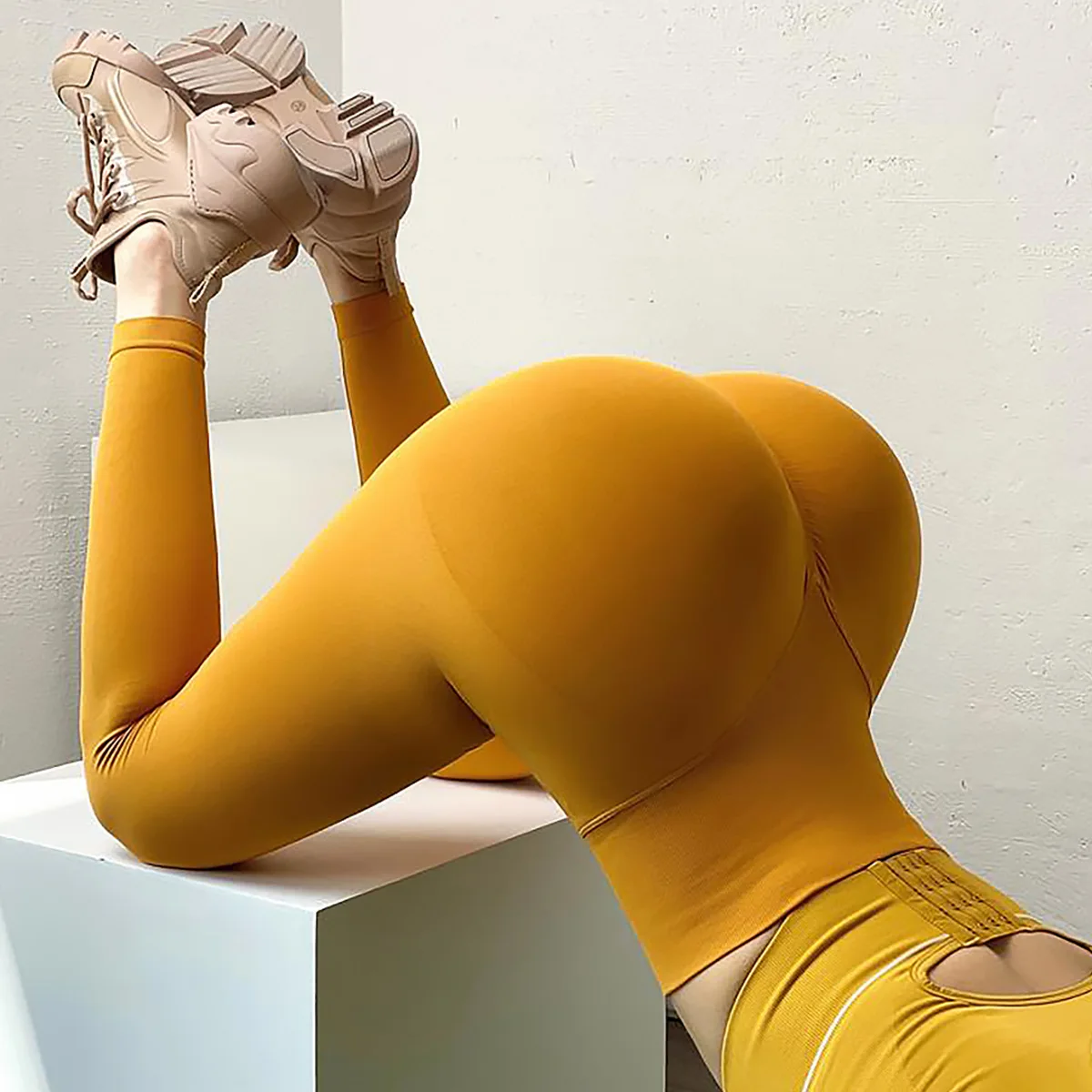 
 Energy Gym Леггинсы для женщин в стиле хип резинки для волос пуш-ап Йога брюки спортивная одежда из воздухопроницаемой попой Фитнес Одежда для бега спортивная обувь  