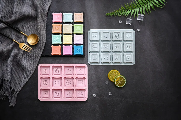 12 Different Christmas Theme Plate Silicone Mold for Baking Cake DIY Tool  Feature for Food Commercial Use supplier