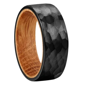 Coolstyle Jewelry 8mm Natural Whisky Wood Insert Hammered Black Tungsten Ring for Men Women Fashion Engagement Wedding Band