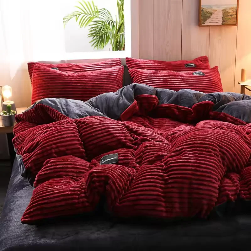 Winter American Coral Flannel Duvet Cover Set 3-Piece Christmas Bedding Home Hotel King Twin Available Woven Polyester