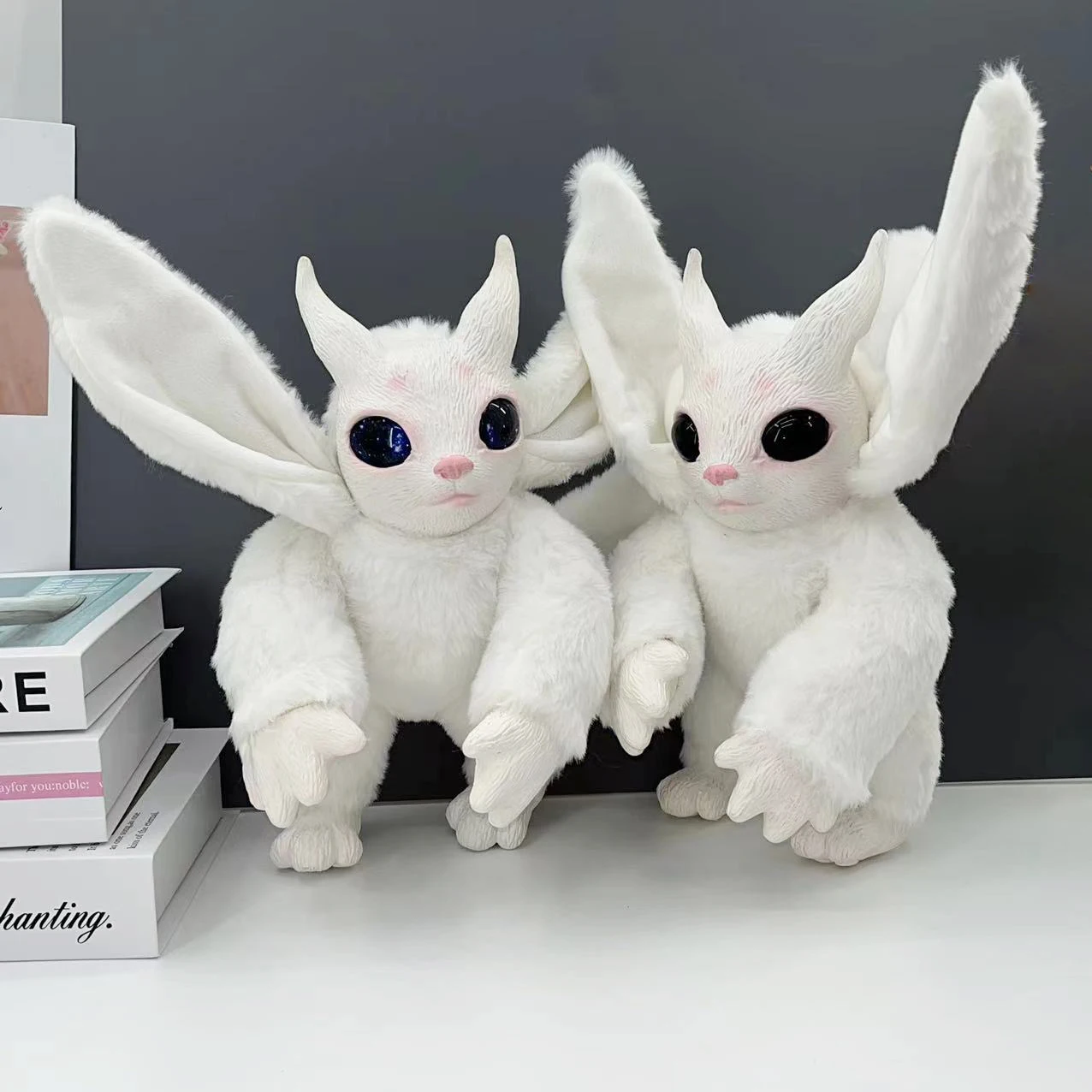 Juguete de peluche para niños, peluches de zorro blanco, conejo, bosque  ciego - Main Image