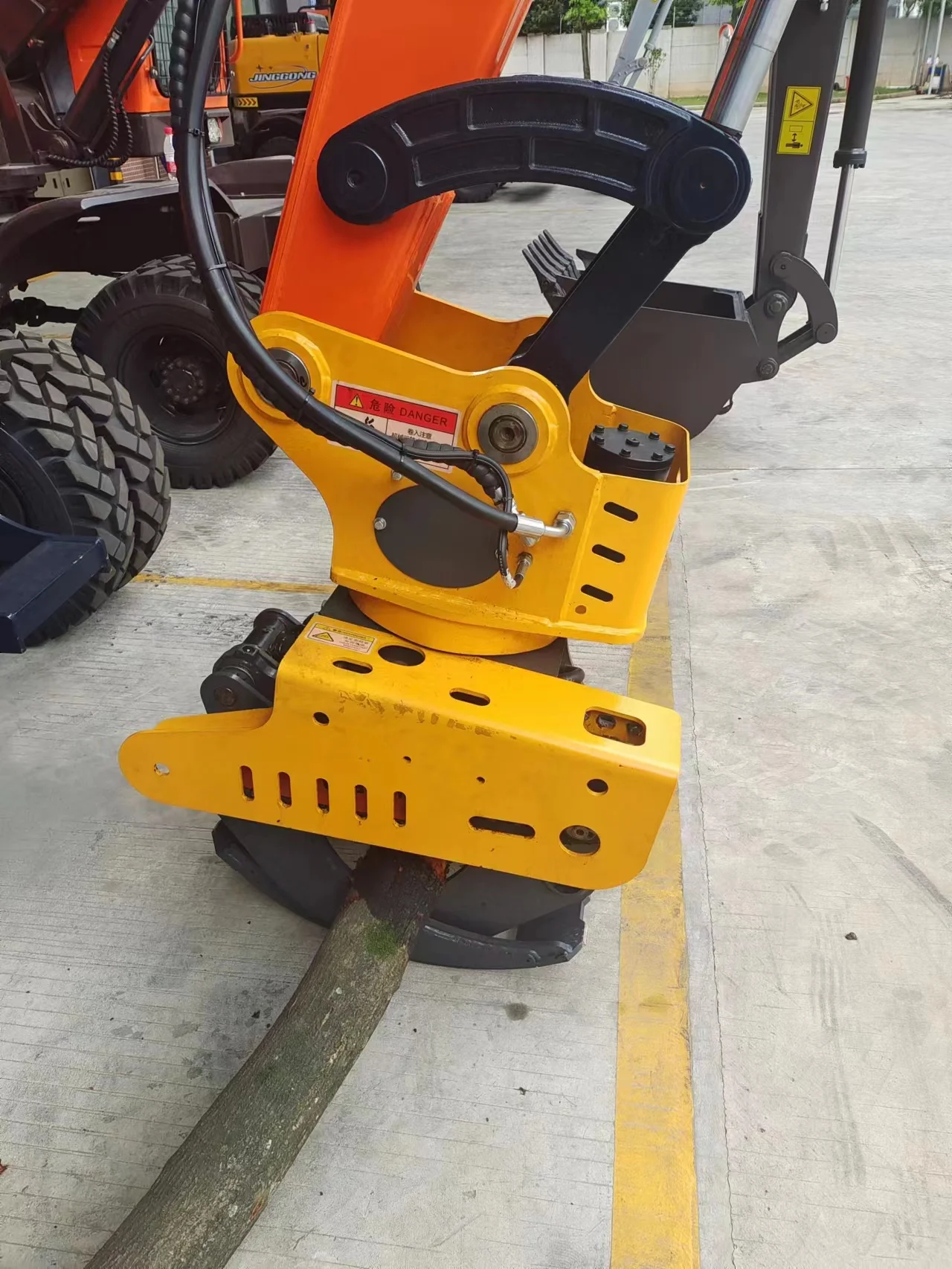 Tree Felling Machine Cutting Machine Cutter Wood Splitter Log Cutter for Forestry Tree Harvester