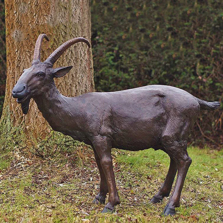 ヤギの置物　ブリキ　アンティーク ヤギの置物ブリキアンティーク