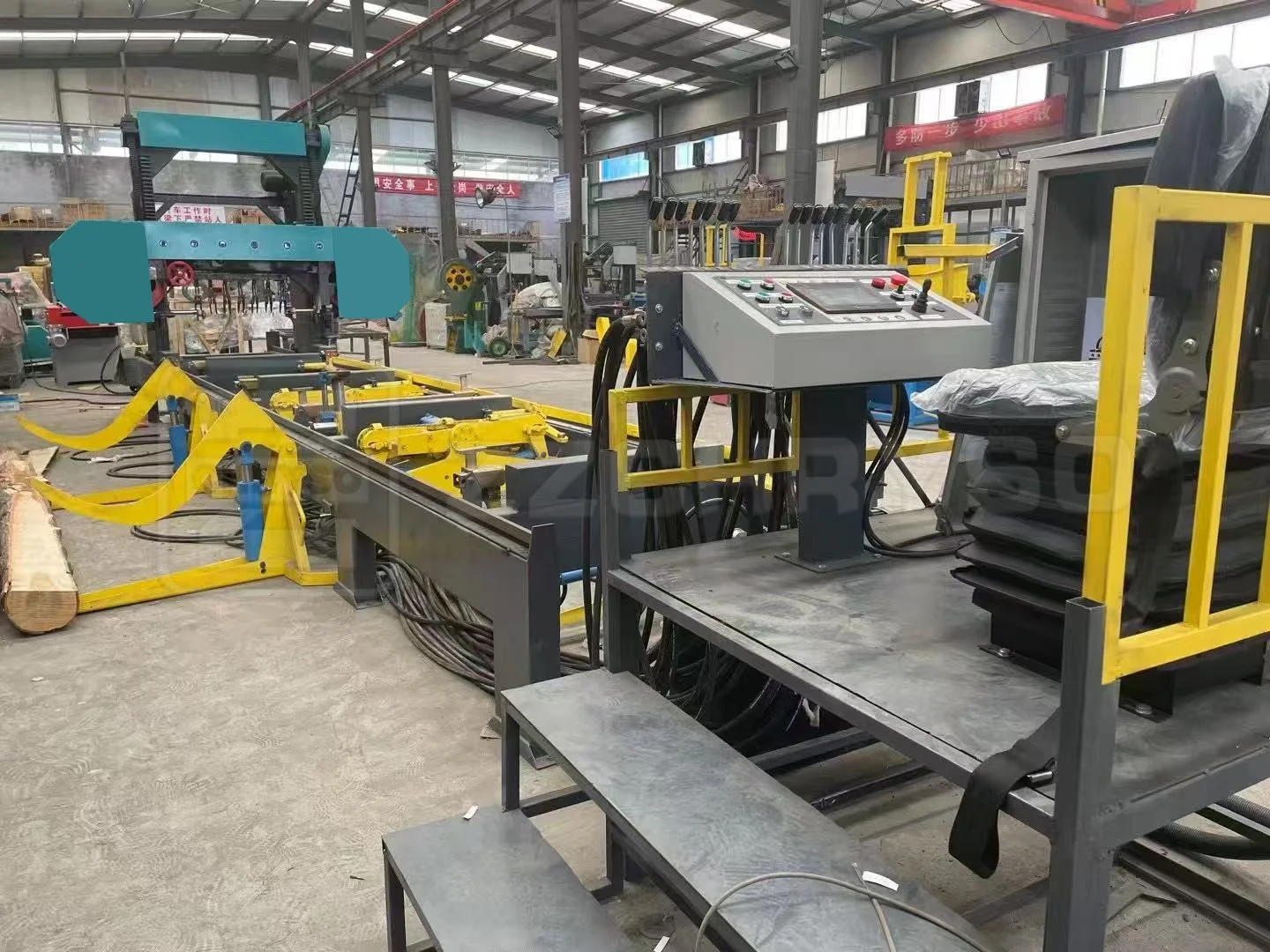Wood Working Gantry-style Portable Easy to Move Dual-column Band Saw for Cutting Logs with Lift