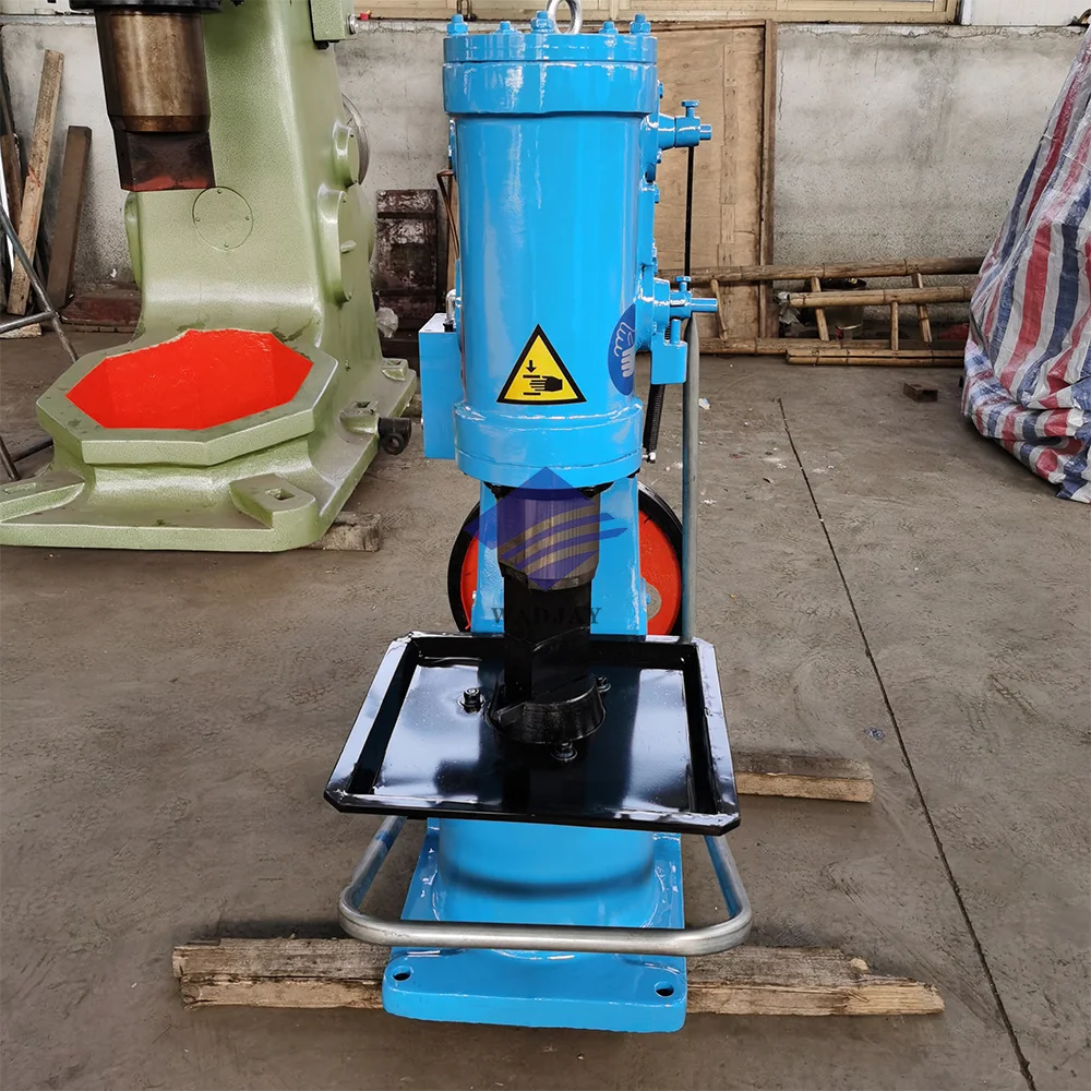 Blacksmith Pneumatic Hammer Forging Machine