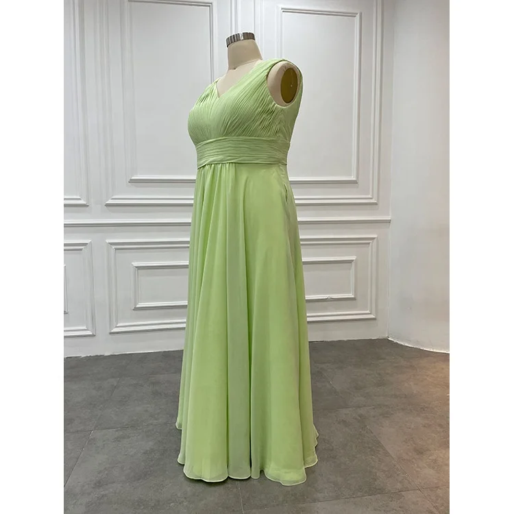 Wholesale Plus Size Women Pleating Simple Chiffon Bridesmaid Light