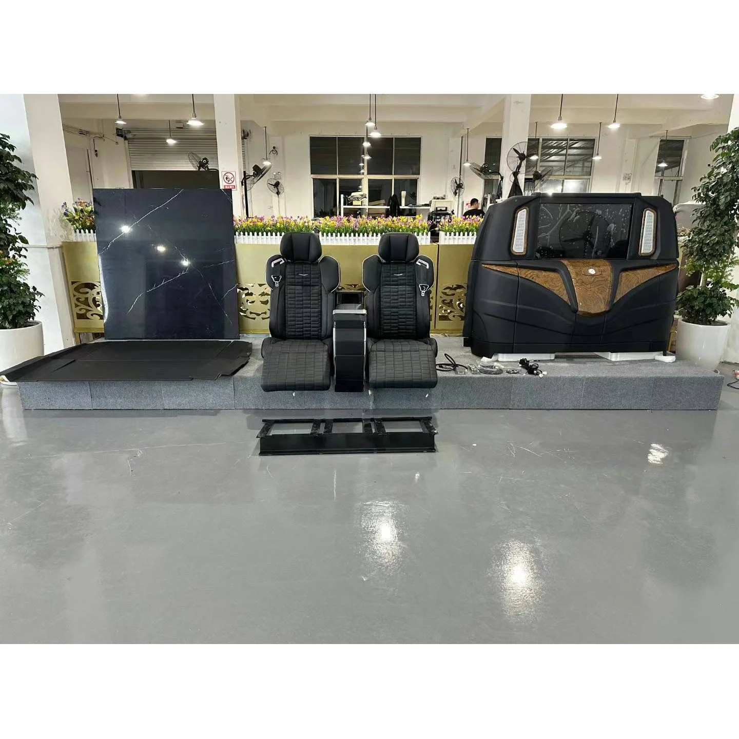 Partitions Electric Seats with Folding Tables Custom-shaped Side Walls Complete Interior Upgrades for Cadillac Escalade SUV
