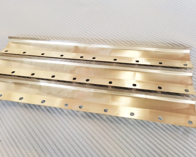 New ODM OEM Original Factory Brass Corrosion-Proof Instant Noodle Scraper Comb for Cooked Noodle Making Machine 3