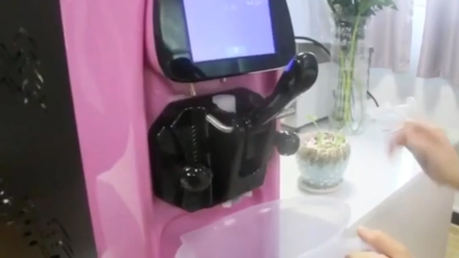 Ice Cream Machine 22l/h Economic Tabletop Stainless Steel Commercial