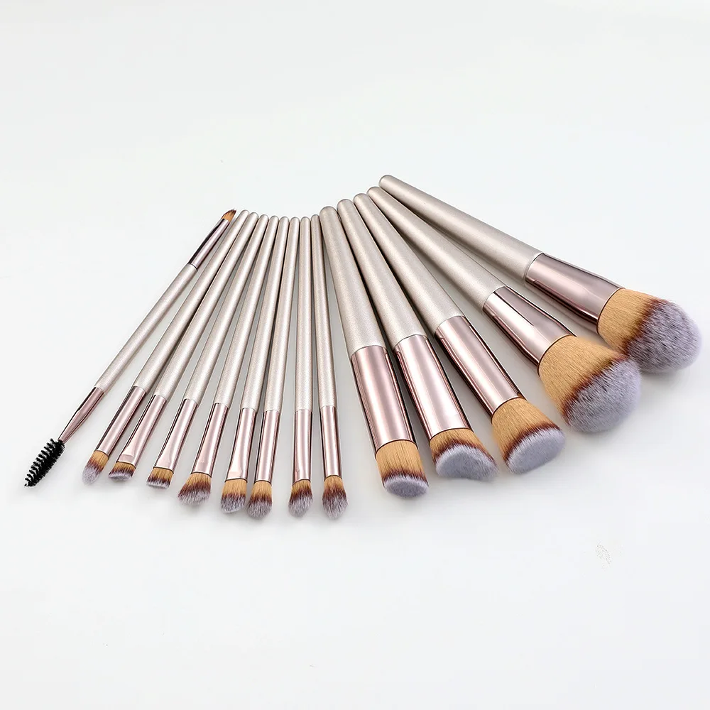 Набор кистей для макияжа, 14 шт., Премиум синтетические кисти для основы под макияж, пудры, консилеров, теней для век, румян, кисти для макияжа с черным чехлом
