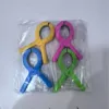 4 piezas: colores aleatorios.