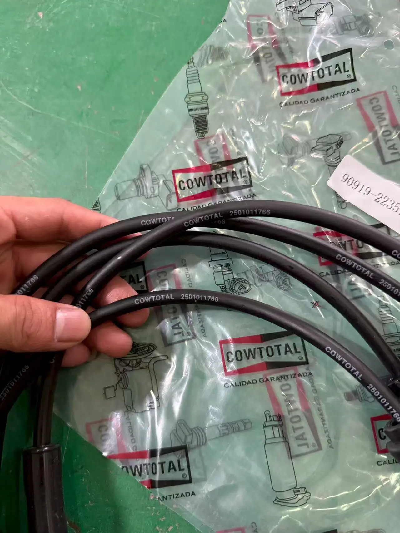 Spark Plug Cable 90919-22357 for Toyota Hilux & VW DAIHATSU