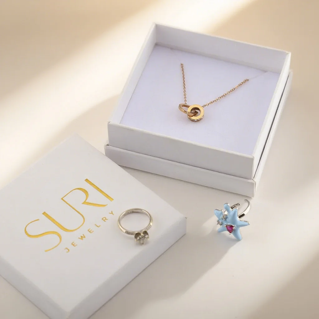 White Velvet Mini Necklace Box | Custom Logo Jewelry Packaging for a Luxurious & Intimate Gift Presentation