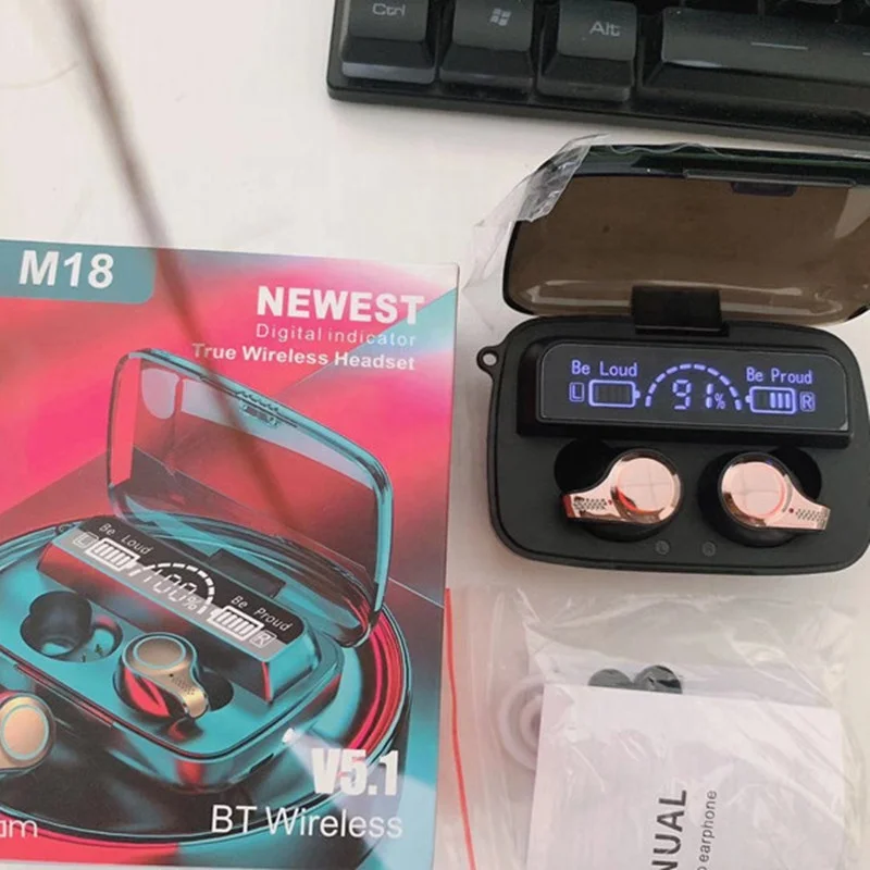 2021 Новое поступление, беспроводные наушники M18 с HD светодиодным дисплеем, мощность 3300 мАч для зарядки мобильного телефона