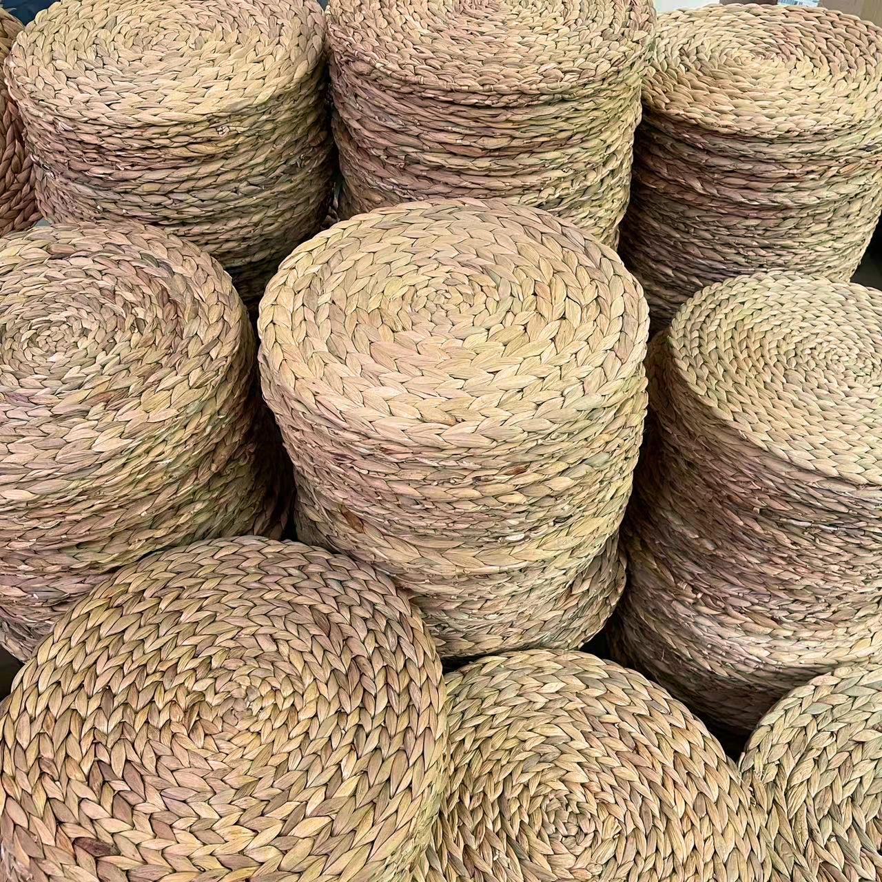 Wholesale Natural Round Woven Placemats Wicker Seagrass Placemat Rattan
