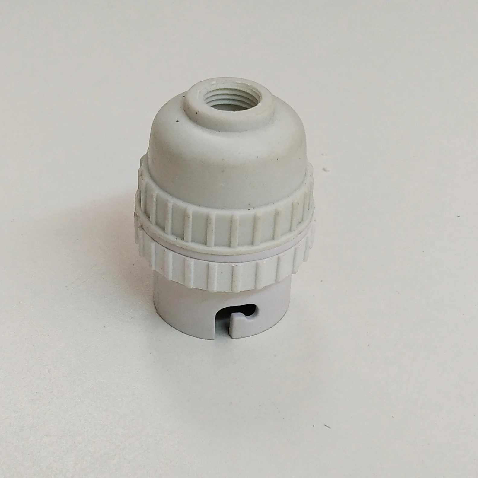 bulb holder b22 type