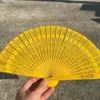สีเหลือง