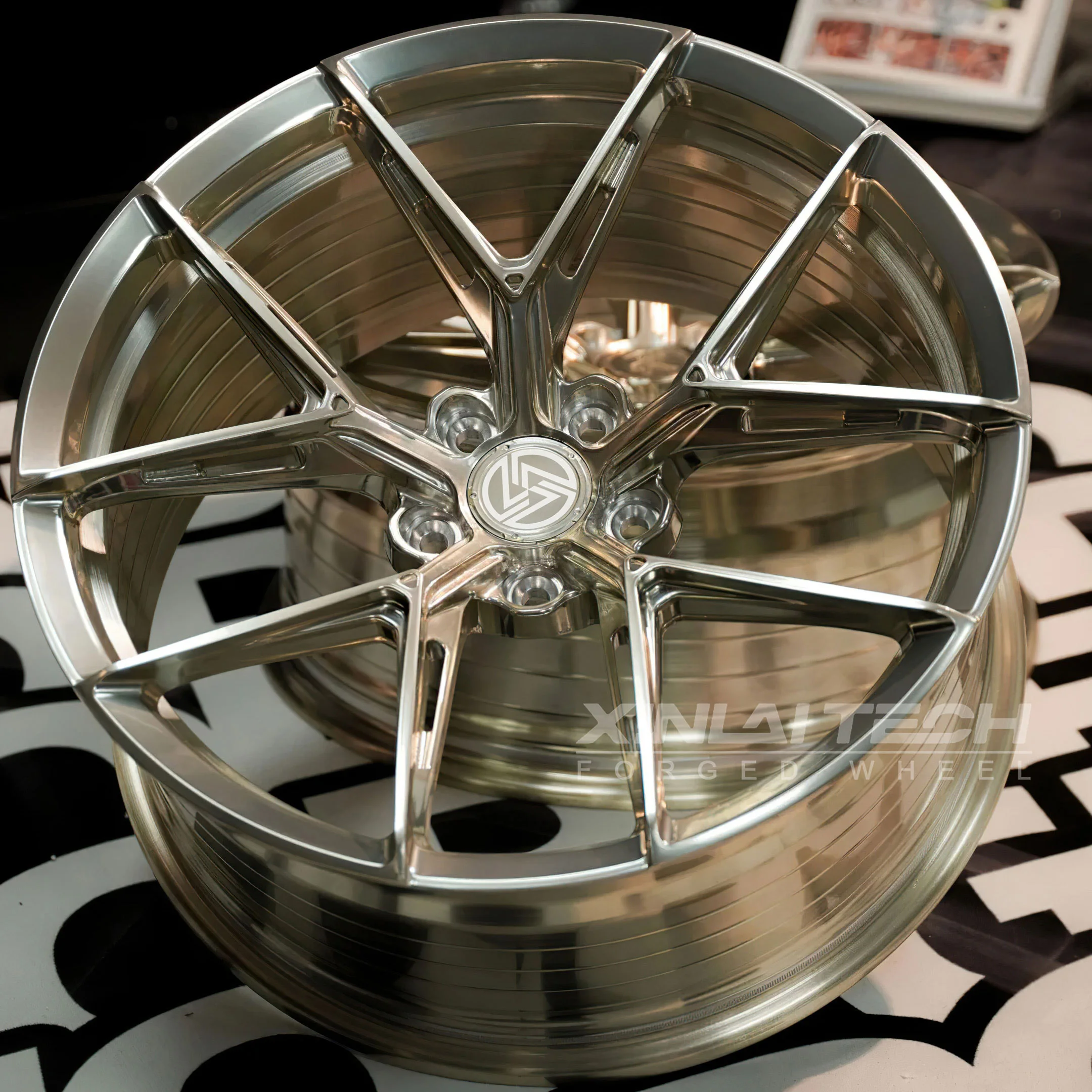 XL Champagne Gold Custom Forged Wheels 1 Piece Monoblock Deep Dish Deep Concave CNC 6061-t6 Aluminium Alloy Wheels - Image 1