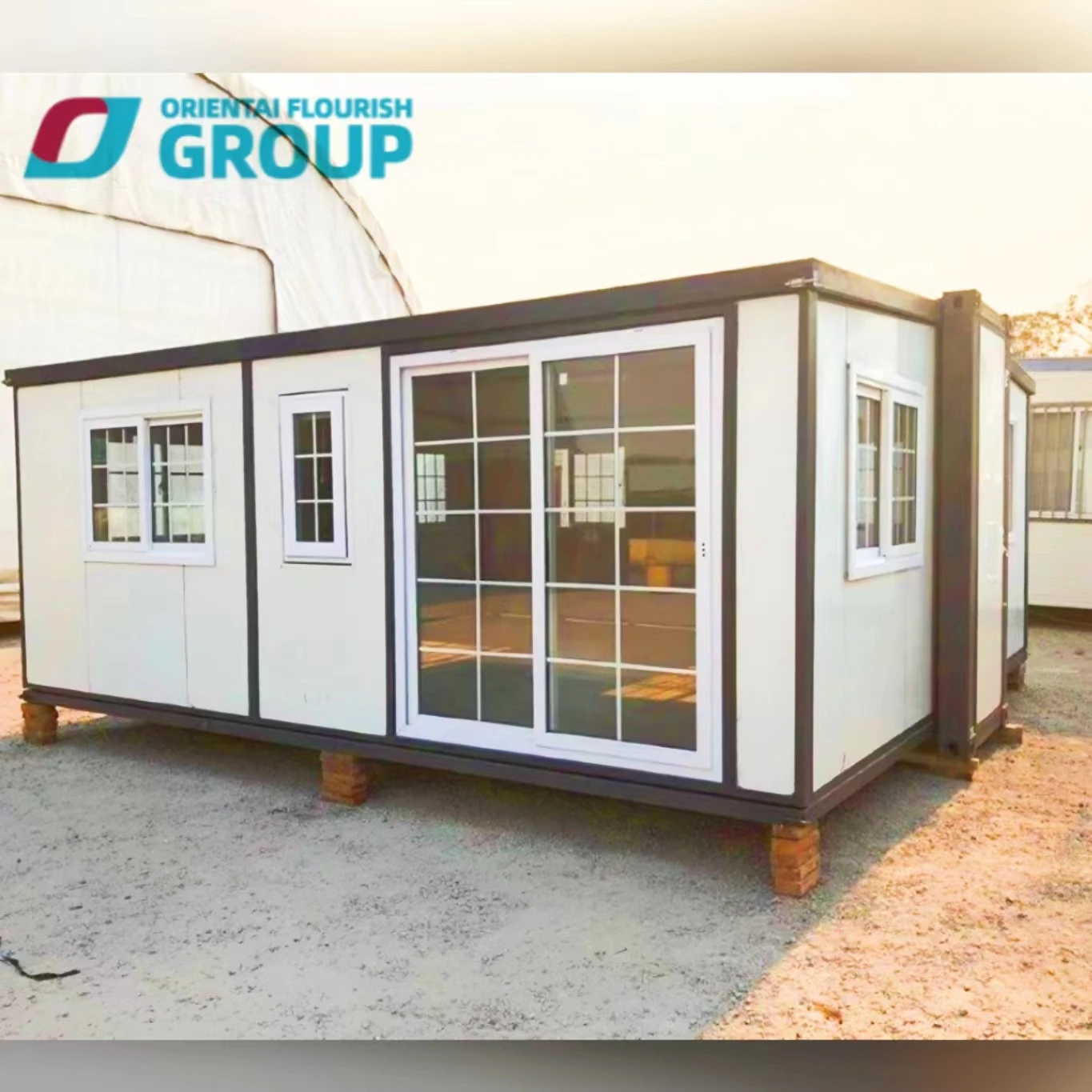 澳大利亚2480毫米高天花板的2br 20英尺集装箱住宅20英尺40英尺折叠可扩展奶奶平板预制Cont