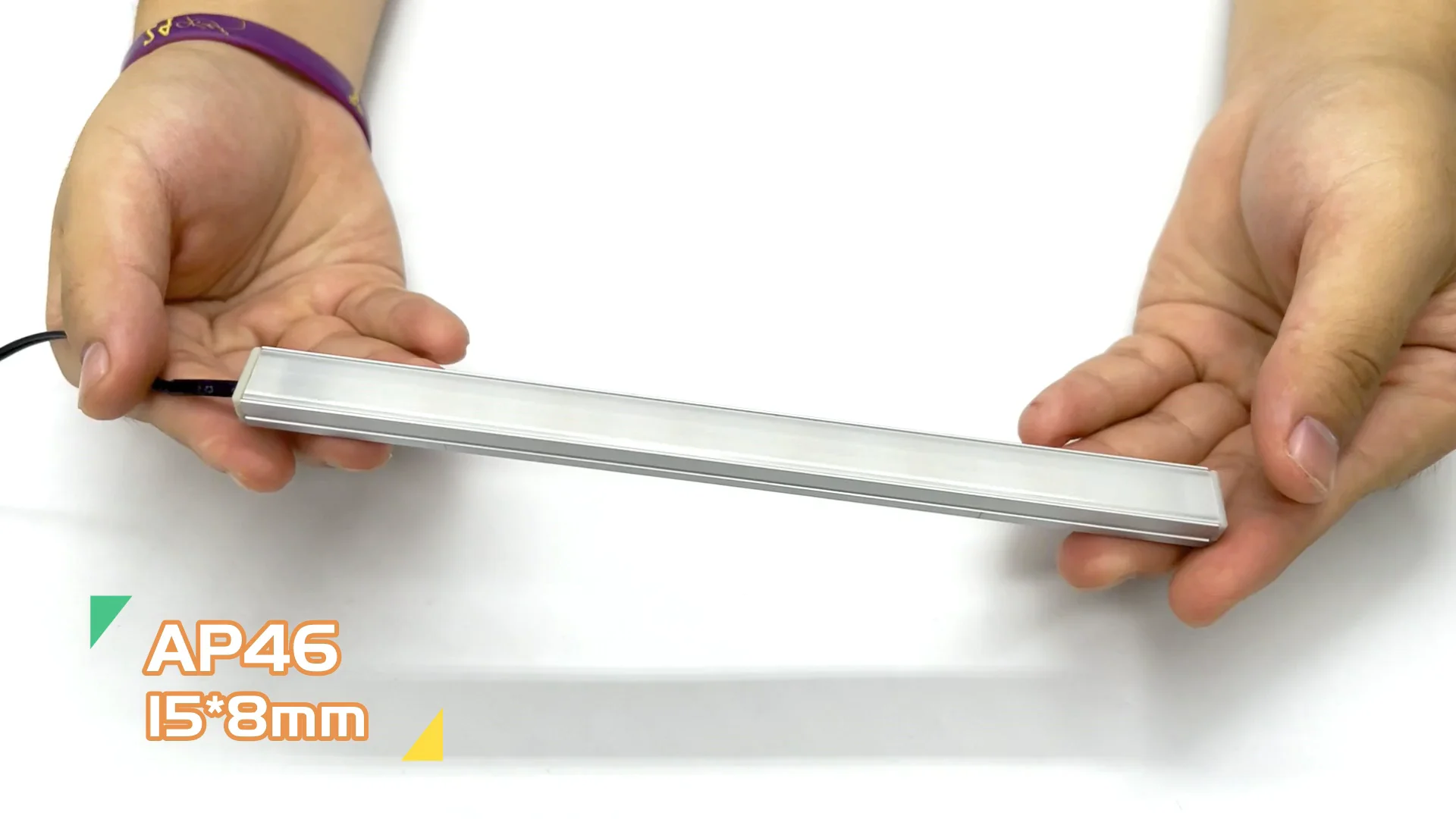 Surface Mounted Extrusion Aluminium Profile Light Under Led