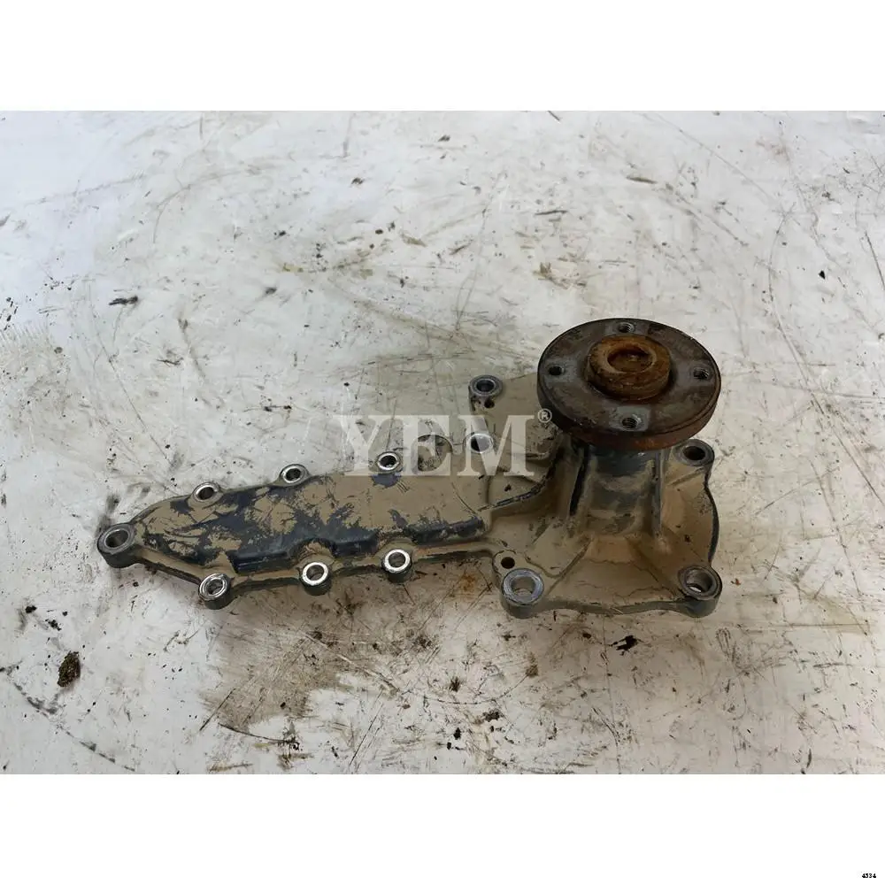 Wholesale High Quality V2203 Water Pump for Kubota