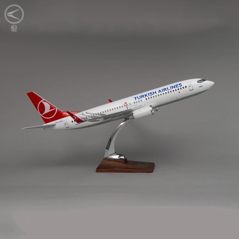 Business Gifts: Boeing 737-800 Turkish Airlines Model Airplane