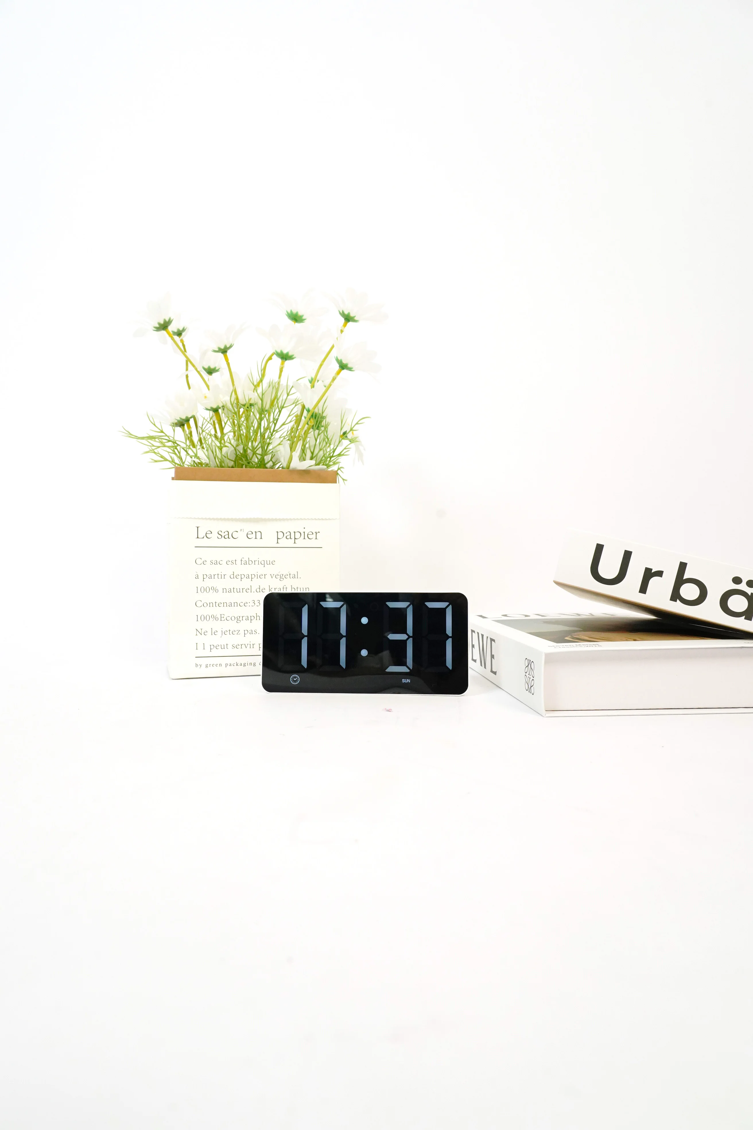 Digital Clock Lamp Digital Clock Modern Mirror Alarm Clock LED White Light Table Lamp Multi-function Snooze Display White Time