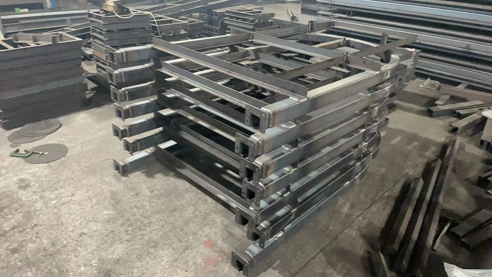 Overhead Conveyor Chain System for Furniture Production Powder Coating Line