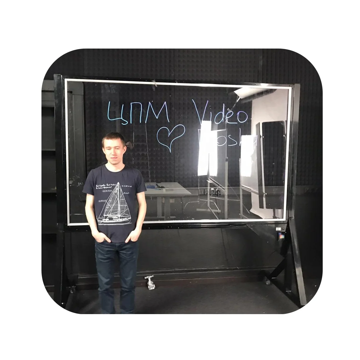 Transparent Glass Whiteboard With Illumination & Led Usage,High Tech