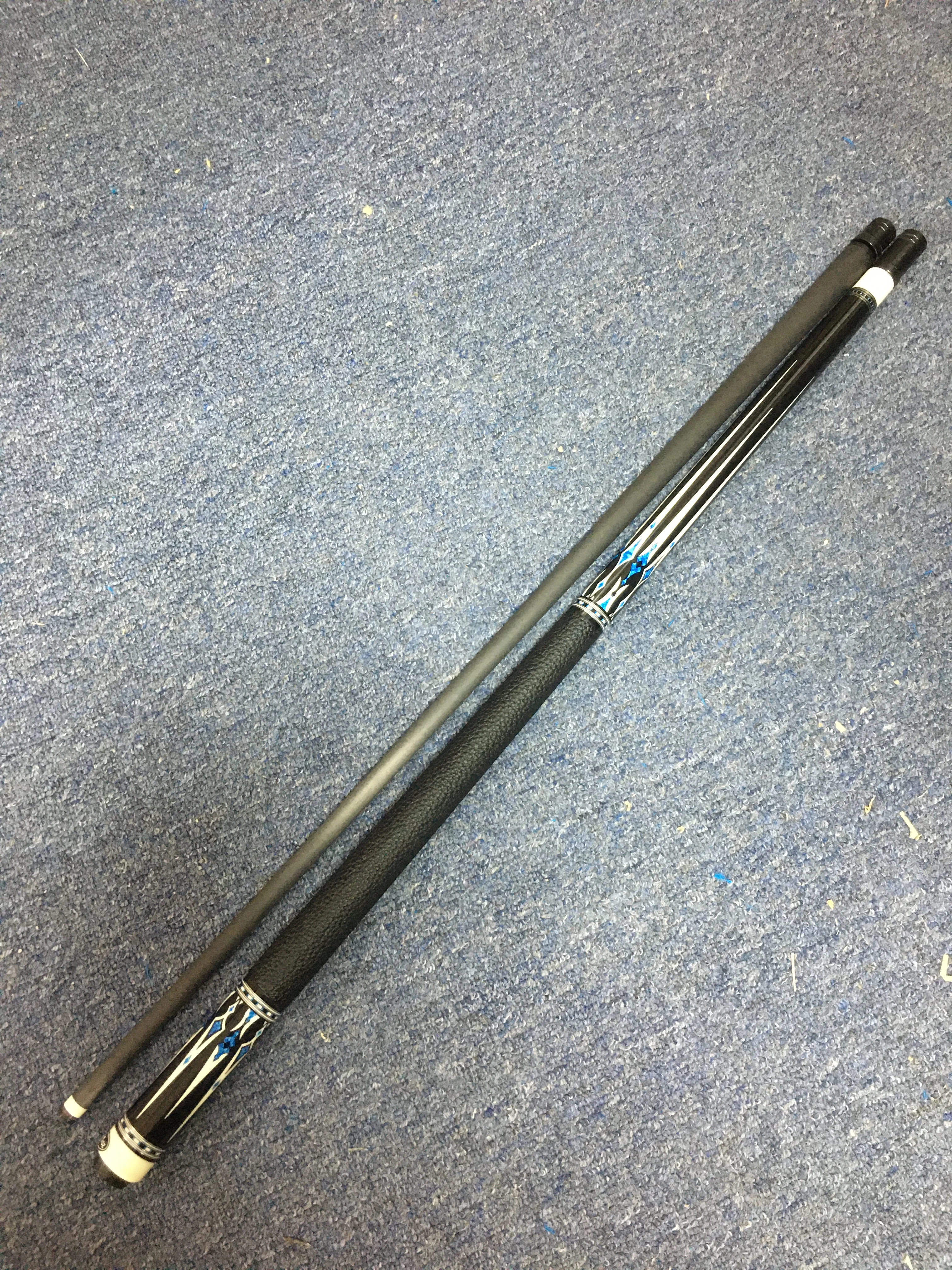 GSE 58" 2-Piece Canadian Maple Pool Cue – Red Design, 18oz To 21oz Weights Available