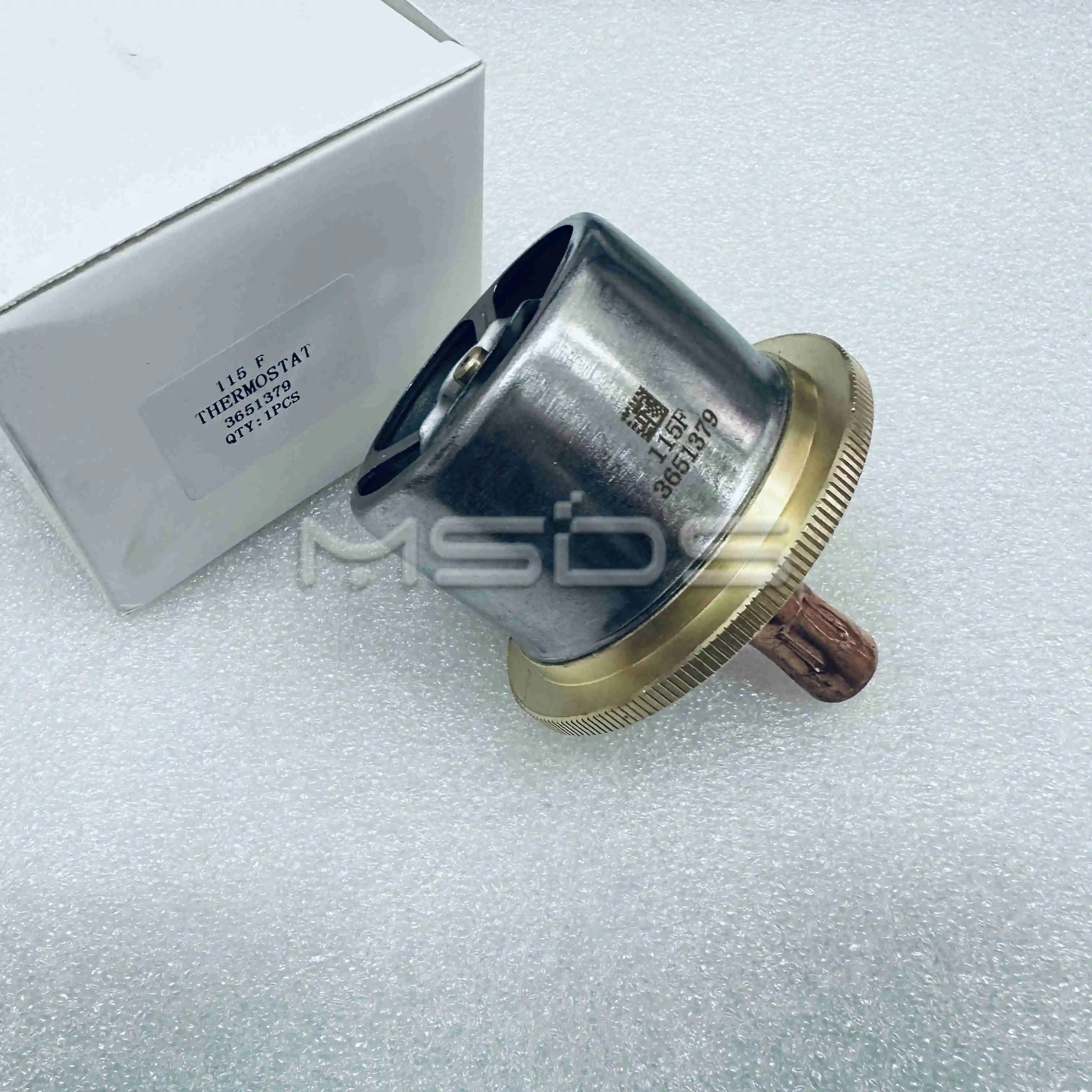 Water Temperature Sensor 4657941 for Isuzu 4HK1 Hitachi