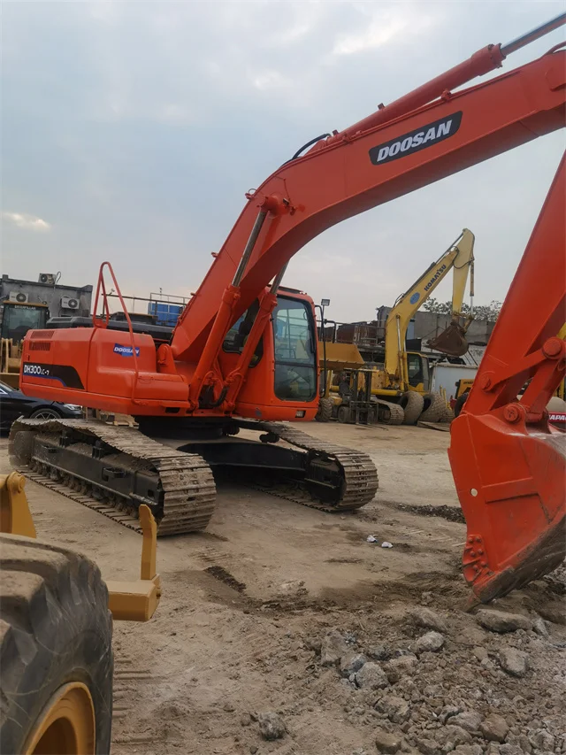 Купить Экскаватор Дусан 300
