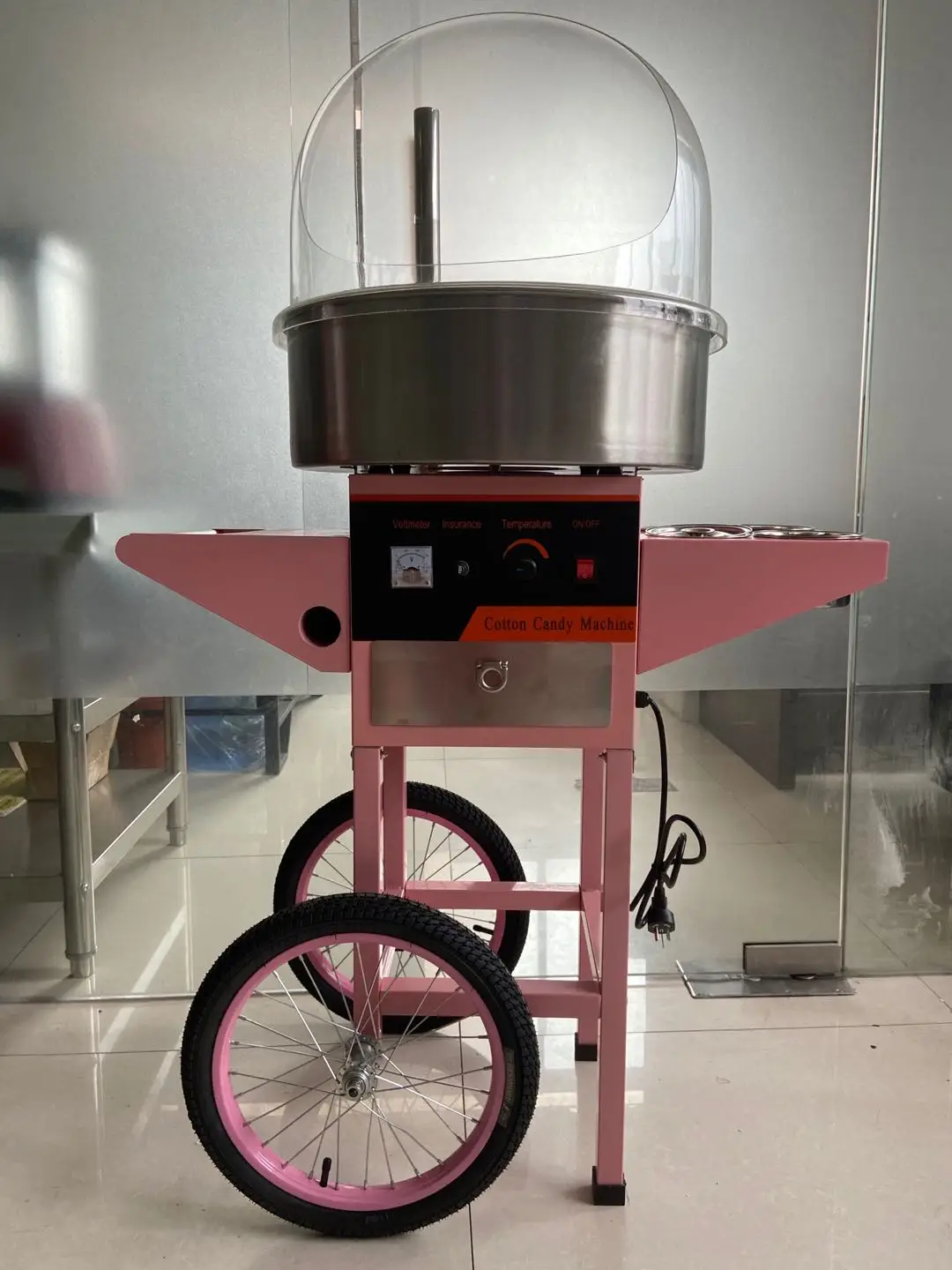 Factory Wholesale Price Gas Cotton Candy  Floss Machine Candy Vending Machine details