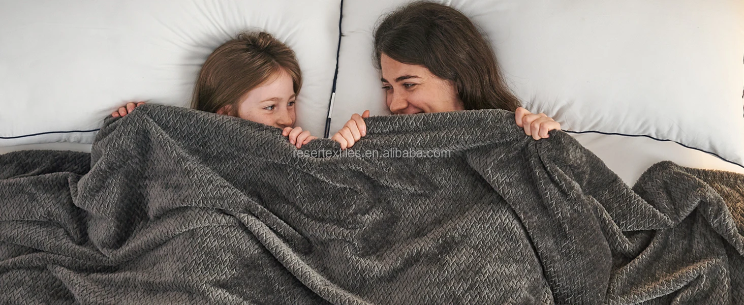 Premium Silky Flannel Fleece Super Soft Sherpa Throw Blanket Jacquard Pattern Lightweight Bed Blanket Winter Decorative