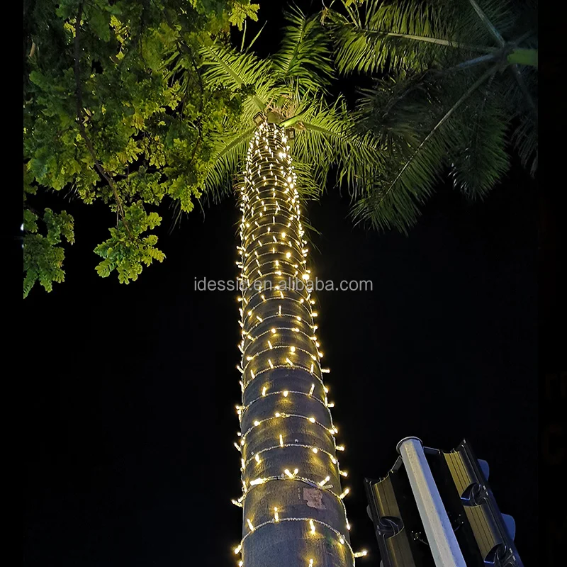 Outdoor Connectable Tree Fairy Christmas Lights On Tree Trunks For